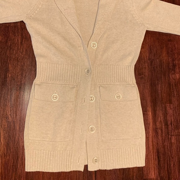 Fossil Beige Button Down Sweater 💙 with Collar - Picture 7 of 7